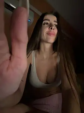 nayimtnez online show from June 23, 11:58 pm