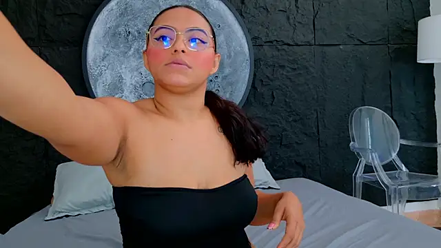 JessiBannkss online show from August 3, 3:39 pm