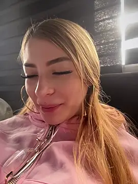 Jessy Queen online show from August 3, 1:06 pm