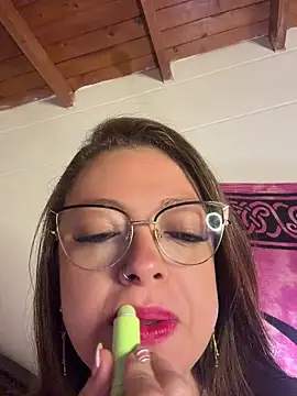 Lilith Desire online show from May 20, 1:19 pm