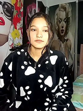 AbbyAmber  online show from May 3, 11:24 am