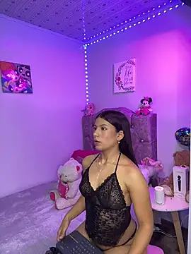 FernandaHils online show from July 15, 3:33 am