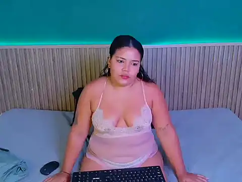 alondra x0x0 online show from May 10, 1:24 pm