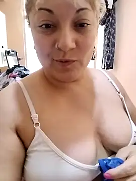 Venuss Milf online show from June 20, 1:14 pm