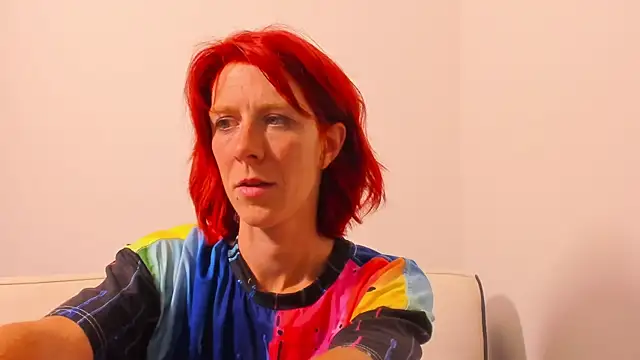 PoppyBoop online show from June 1, 9:27 pm