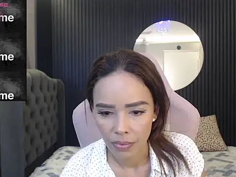 naomis 36 online show from June 2, 2:07 pm
