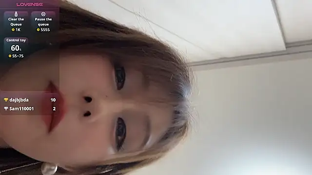 yumi44234 online show from May 22, 5:27 am