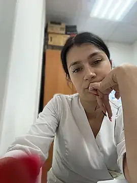 MissElya online show from July 6, 4:42 pm