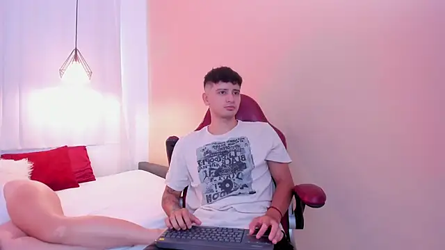 ariblake online show from June 28, 12:23 pm