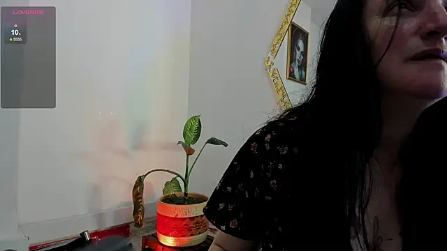 CloeMature online show from May 12, 2:20 am