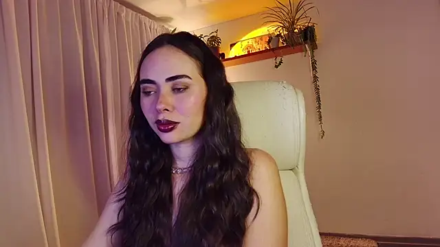 taliaffranco online show from May 13, 4:29 am