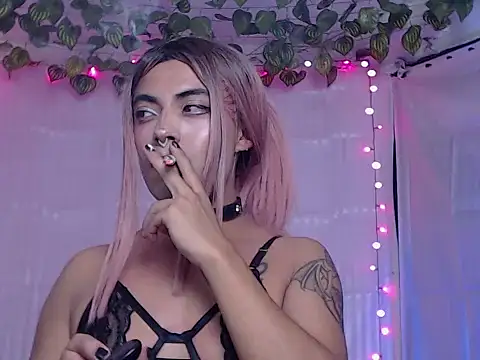 Nikol Twink02 online show from May 10, 12:40 pm