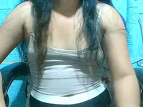 SweetCreamyPussy18 online show from June 9, 11:26 pm