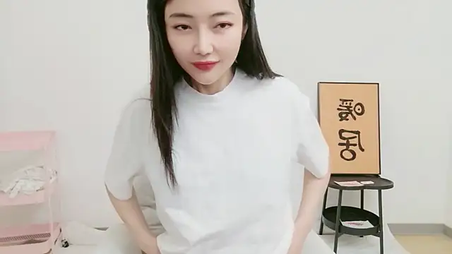 woxiangjinjin030 online show from May 15, 7:44 am