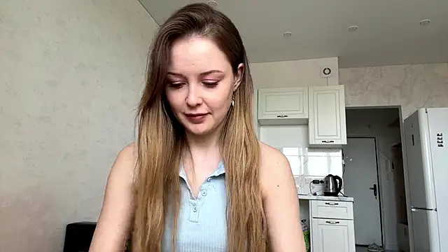 MarryMurietto online show from May 11, 8:05 am