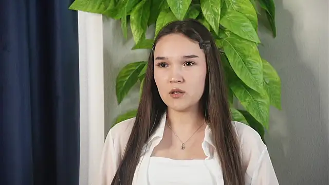 AlenaCubr online show from May 16, 9:23 am