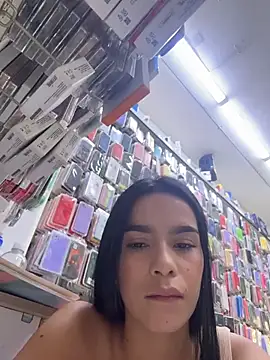 Melissa Rendon online show from July 11, 7:03 pm