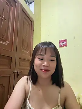Lili 019 online show from May 9, 3:36 pm