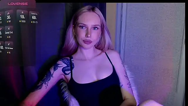MichelleVelour online show from July 9, 5:04 pm