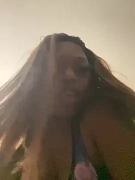 BlaqueBarbee online show from July 7, 8:40 am