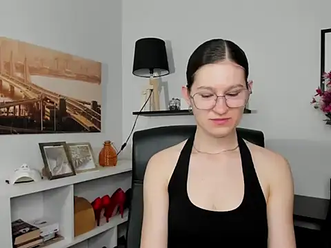 selenaprive online show from May 14, 5:35 am