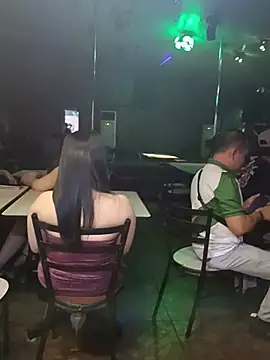 PRETTYJHONAPUSSY online show from May 14, 2:34 pm