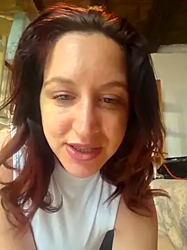 Nicolevellori online show from May 13, 5:46 am