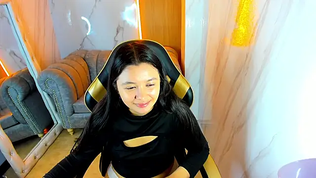 HoneyDoll tf online show from June 8, 12:50 pm