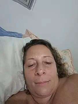 Nikki milf69 online show from June 25, 4:45 am