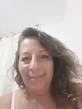 Nikki milf69 online show from June 18, 6:37 am
