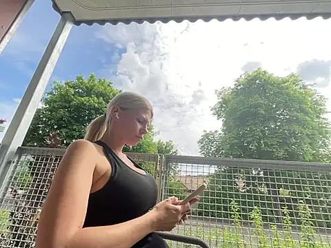 Hailey amour online show from May 19, 1:18 pm