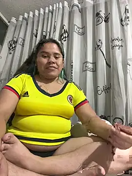 TuGatitaMiau075 online show from June 24, 3:38 am