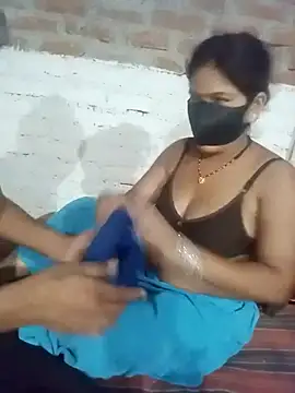Hindicouple1 online show from July 8, 5:04 pm