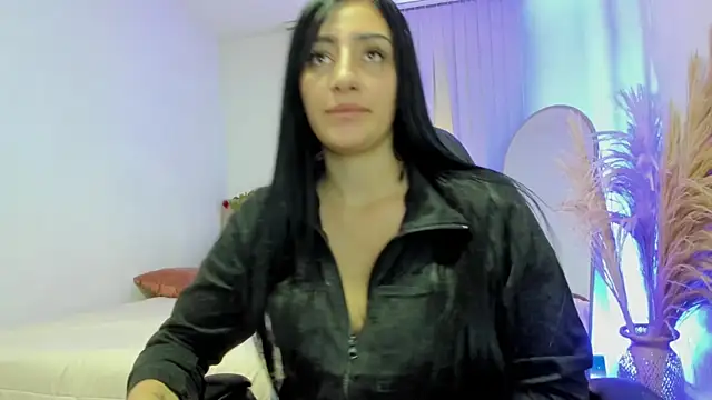 Charlotte pleasure online show from June 26, 10:05 am