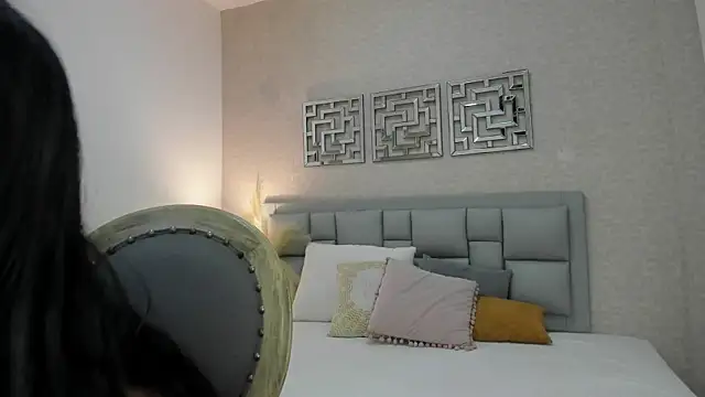 luna25   online show from May 19, 11:39 am