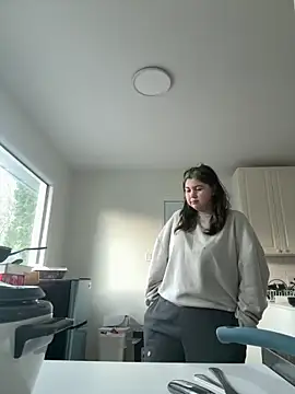 pr1ncess mads17 online show from May 16, 1:52 am