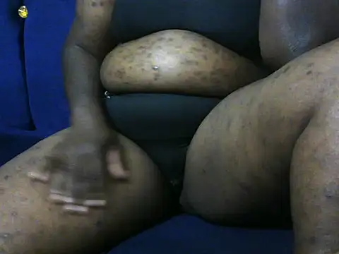 Sexypat3 online show from June 21, 7:40 pm