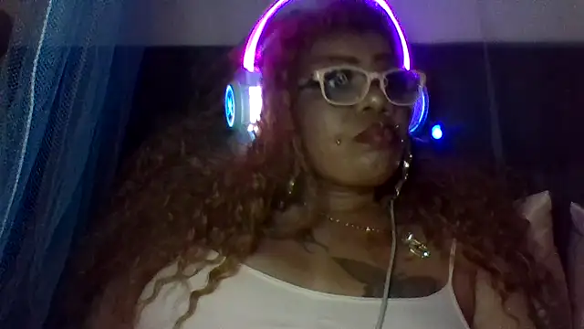 NailGoddessnow online show from February 22, 4:02 am