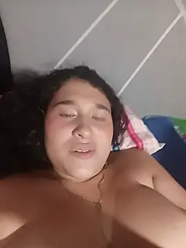 LittleSweetZoe online show from June 13, 5:27 am