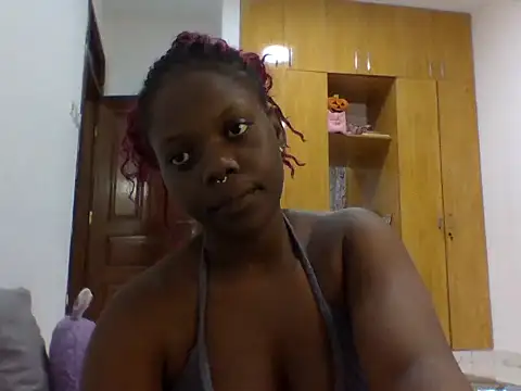 sexybaddies20 online show from June 19, 4:32 pm