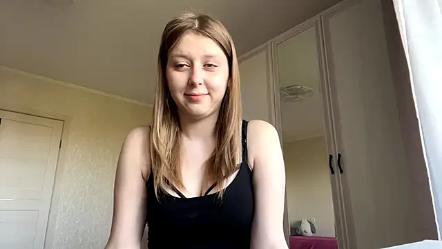 HeyItsAgata online show from May 19, 10:44 am