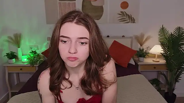 TayloryStar online show from June 6, 12:11 pm