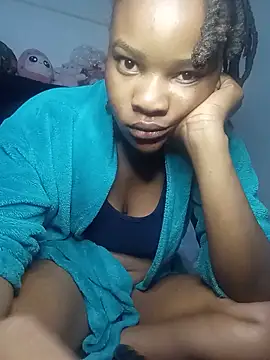 twnkytwinkle online show from June 17, 3:30 am