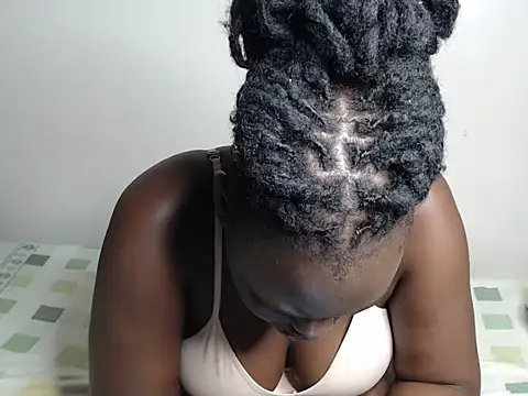 mollynavy online show from June 19, 4:43 pm