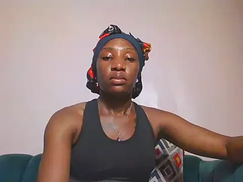 Hornycammy23 online show from June 11, 6:32 am