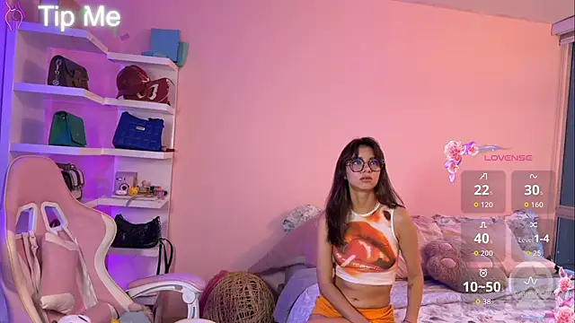 little rachel cute online show from June 4, 11:09 pm