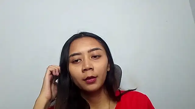 KristieOrtmann online show from June 9, 12:04 pm