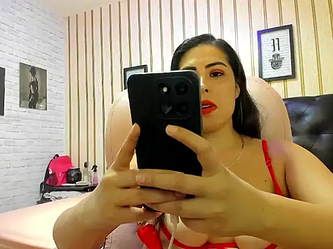 nikki nikoll online show from June 15, 11:49 pm