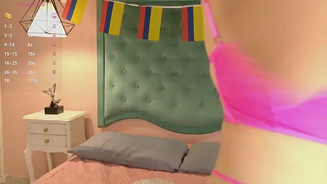 Valerykingsleyy online show from July 6, 1:38 pm