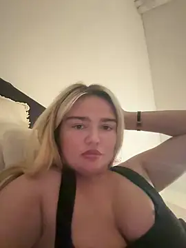 Annaox online show from June 4, 9:30 pm